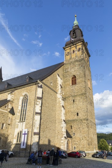 Bergkirche St. Wolfgang on Bergstreittag 2025 during the traditional miners' service, Schneeberg, World Heritage Site Ore Mountains, Saxony, Germany