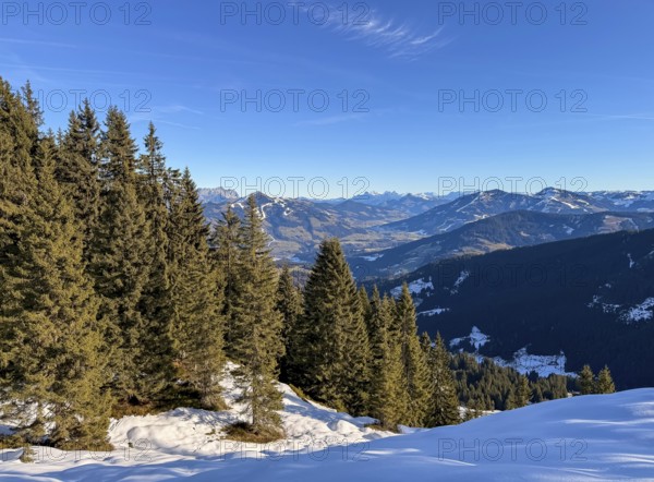 Mountain landscape and view towards Brixental, hiking to Feldalphorn, Kitzbühel Alps, Tyrol, Austria