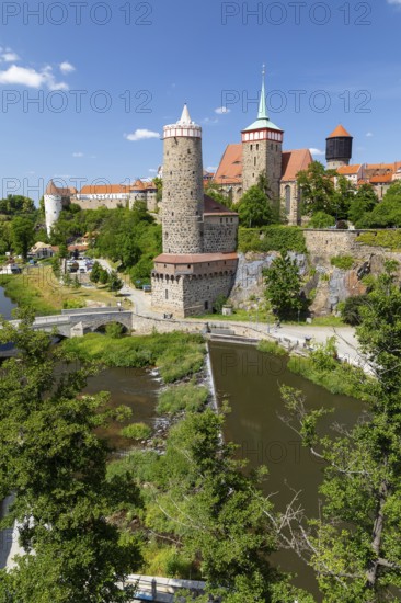 City view with Spree, Ortenburg, Alte Wasserkunst and St. Michael's Church, Bautzen, Upper Lusatia, Saxony, Germany