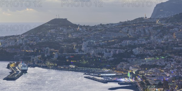 Dusk, Atlantic Ocean, harbour with cruise ships, Funchal, Madeira, Portugal