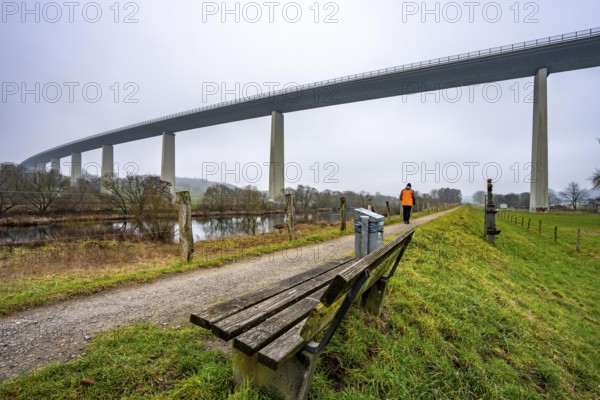 The Mintarder Ruhr Valley Bridge, A52 motorway bridge between Essen and Düsseldorf, longest steel road bridge in Germany, completed in 1966, 1830 meters long, 18 hollow pillars, highest point above ground is 65 meters, is used daily by more than 80, 000 vehicles, is considered dilapidated and is to be replaced, the bridge spans the Ruhr Valley between Essen-Kettwig and Mülheim an der Ruhr, Germany
