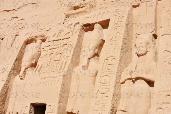 Statues of Ramesses II and Nefertari, Temple of Hathor or Temple of Nefertari, Temple of Abu Simbel, UNESCO World Heritage Site, Nubia, Egypt
