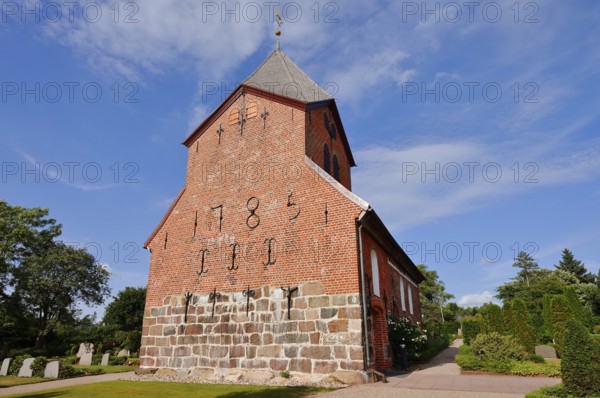 Little church by the sea, Schobüll, Husum, North Frisia, Schleswig-Holstein, Germany