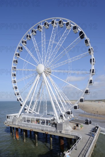 Ferris wheel on the pier, Scheveningen, The Hague, Dutch North Sea Coast, South Holland, Netherlands
