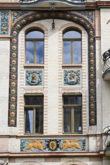 Majolica houses by architect Reinhold Siebert, richly decorated town houses in early Art Nouveau, residential complex, Art Nouveau villas and Wilhelminian era buildings on the Kaßberg, Chemnitz, Saxony, Germany