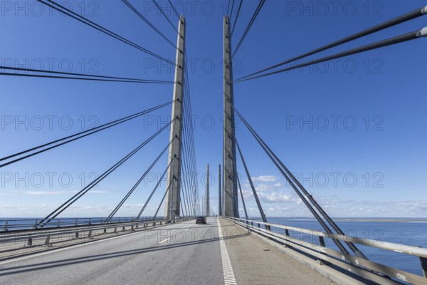 Roadway on the Öresund Bridge, Øresundsbrön, world's longest cable car bridge, connecting Copenhagen with Malmö, Denmark, Sweden