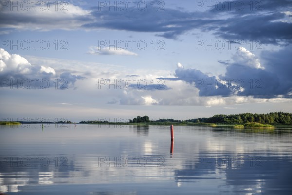 Fairway to Ekenäs harbour with sea mark on Lake Vänern, water reflecting the sky, Ekenäs, Värmlandsnäs peninsula, Värmlands län, Sweden