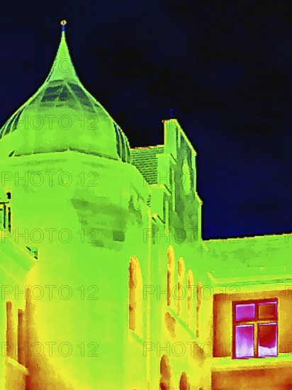 Thermal image or thermography, symbolic photo, interpolated. The photo shows areas of heat loss in a building. Stuttgart, Baden-Württemberg, Germany