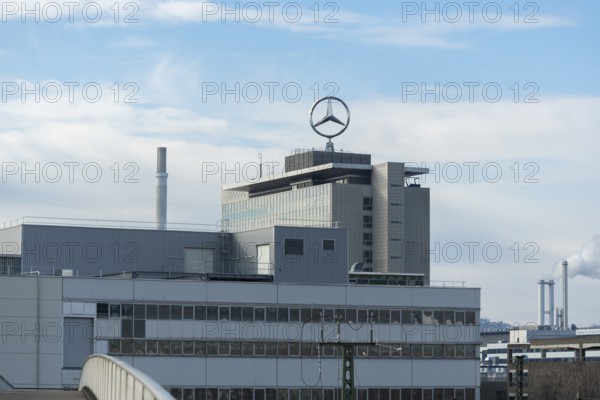 Industrial building with Mercedes logo, Mercedesstern, Stuttgart-Untertürkheim, Baden-Württemberg, Germany