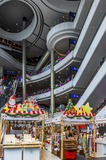 Themed shopping mall, luxury stores, Terminal 21, Bangkok, Thailand's metropolis, Thailand