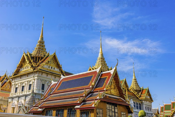 The Grand Royal Palace, Wat Phra Kaeo Buddhist Temple, Chedi Temple Towers, Buildings with Overlapping Roofs with Curved Chofas, Phra Nakhon, Bangkok, Thailand's Metropolis, Thailand
