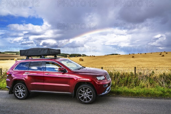 4x4 car trip with roof tent on the Scottish wilderness, Scotland, United Kingdom