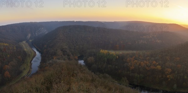 Sunrise, morning mood, autumn landscape, river loop, river Thaya, Thaya Valley National Park, Lower Austria, Austria
