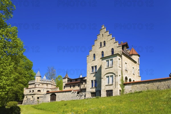 Lichtenstein Castle, fairytale castle of Württemberg, romantic fairytale castle on the eaves of the Swabian Alb, historicism, architecture, new building 1840-1842, according to plans by architect Carl Alexander Heideloff, 19th century, Honau, municipality of Lichtenstein, Baden-Württemberg, Germany