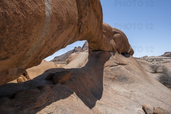 Rock arch, rock formation, Pontok Mountains, Great Spitzkoppe, Spitzkoppe, Great Spitzkoppe Nature Reserve, Namibia