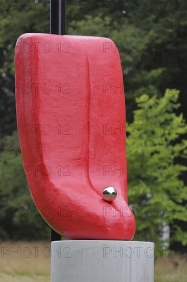 Sculpture Slip of the Tongue by Alexandra Bircken 2020, Blickachsen 14, modern art, tongue, tongue piercing, piercing, XXL, oversize, spa gardens, Bad Homburg, Taunus, Hesse, Germany