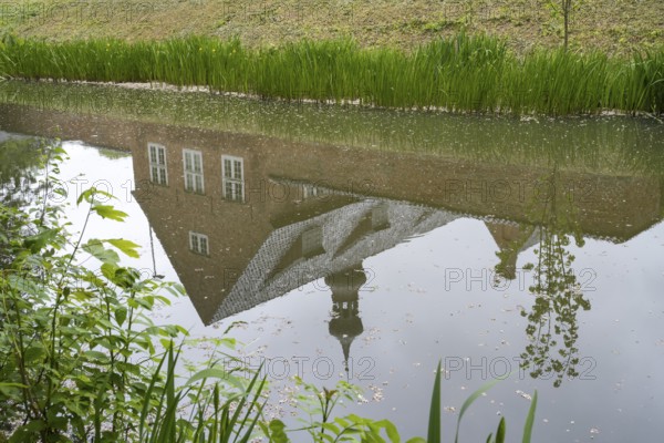 Husum Castle, Castle in front of Husum, moat, reflection, Husum, North Frisia, Schleswig-Holstein, Germany
