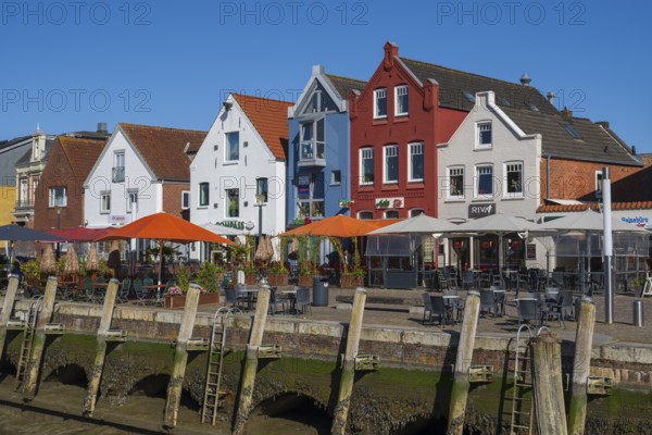 Building at the harbour, Husum, North Sea, North Frisia, Schleswig-Holstein, Germany