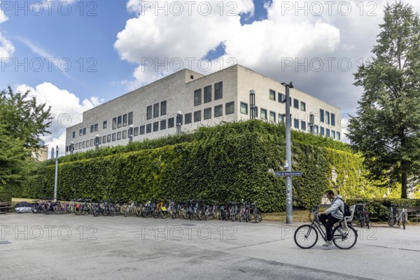 Federal Public Prosecutor General at the Federal Supreme Court. Office building in Karlsruhe, Baden-Württemberg, Germany