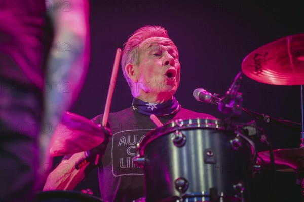 Paul Cook, drummer of the Sex Pistols ft. Frank Carter live at the Berlin Zitadelle Spandau on 04.07.2025