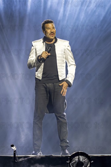 Lionel Richie live on Say Hello To The Hits 2025 Tour at the Berlin Uber Arena on 03.07.2025