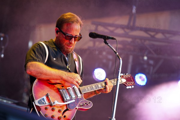 Dan Auerbach, singer/guitarist, from THE BLACK KEYS live at Zitadelle Spandau on 01.07.2025