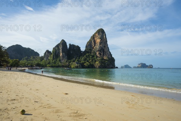 Railay West Beach, Ao Nang, Krabi, Thailand