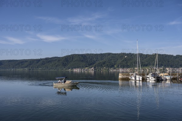 The harbour of Ludwigshafen, opposite the Lake Constance community of Bodman and the Bodanrück, Bodman Ludwigshafen, district of Constance, Baden-Württemberg, Germany