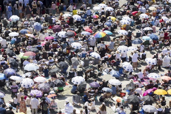 Visitors at the Staatsoper für alle, a free open-air concert with conductor Christian Thielemann and the Staatskapelle Berlin on Berlin's Bebelplatz, Berlin, 22 June 2025