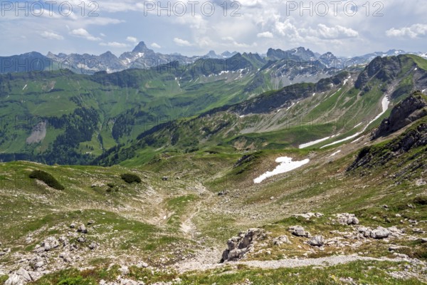 View of the Allgäu Alps from the Nebelhorn, Hochvogel in the background, Oberstdorf, Oberallgäu, Allgäu, Bavaria, Germany