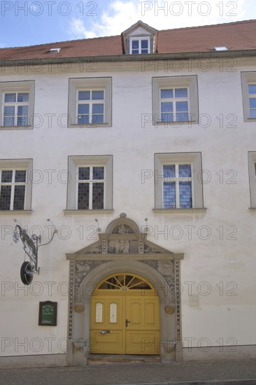 Portal to the Geleitshaus built in 1552 with Guinness nose shield, Renaissance, Gustav Adolf Museum, nose shield, Tor tor, Weißenfels, Saxony-Anhalt, Germany