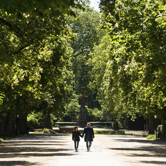 Fountain avenue in the spa gardens of Bad Homburg vor der Höhe, Hesse, Germany