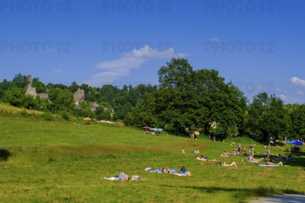 Sunbathing lawn at Hals reservoir, Hals an der Ilz, Ilzschleifen, near Passau, Lower Bavaria, Bavaria, Germany