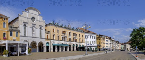 Piazza dei Martiri, historic centre, Belluno, Veneto, Italy