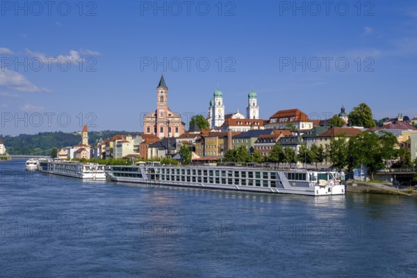 City view, Passau, on the Danube, Lower Bavaria, Bavaria, Germany