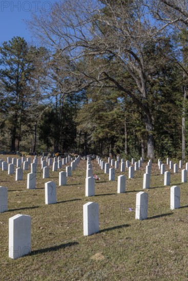 Headstones of many unknown confederate soldiers at the Enterprise Confederate Cemetery in Enterprise, Mississippi, USA