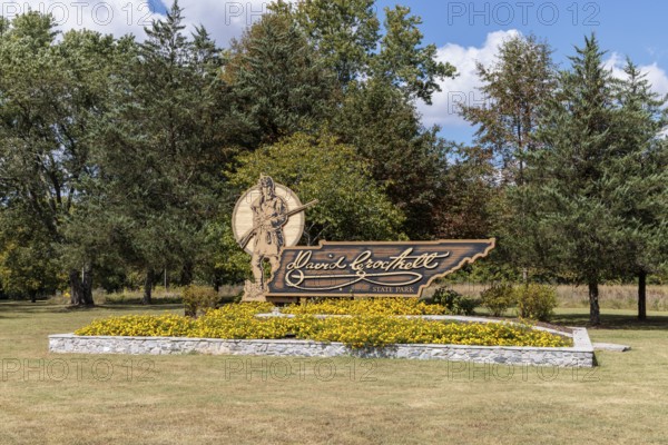 Sign at the entrance to David Crockett State Park in Lawrenceburg, Tennessee