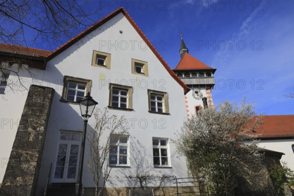 St Gangolf and the Gangolf Tower at the Terraced Gardens, medieval fortification tower, Hollfeld, Bayreuth district, Upper Franconia, Bavaria, Germany