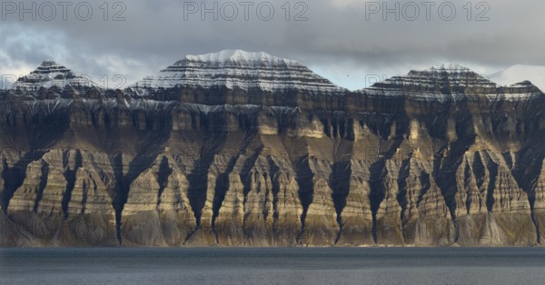 Rugged mountains, Isfjorden, Spitsbergen, Svalbard Islands, Svalbard and Jan Mayen, Norway