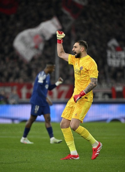 Goal celebration Goalkeeper Gianuigi Donnarumma FC Paris Saint-Germain PSG (01) Gesture Gesture Champions League, MHPArena, MHP Arena Stuttgart, Baden-Württemberg, Germany