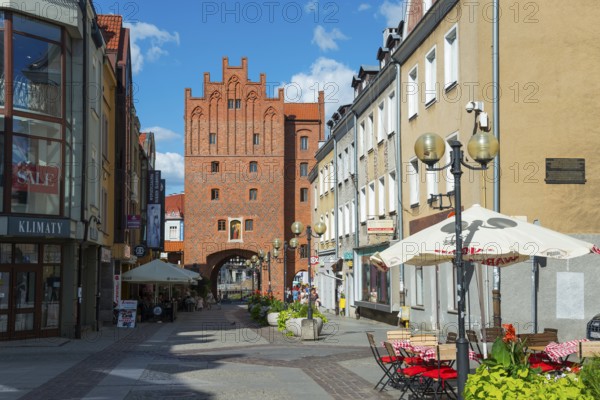 Maler's Old Town Lane with historic brick houses and cosy alleyway cafés, High Tor, Upper Tor, Old Town, Olsztyn, Alleinstein, Warmia-Masuria, Poland