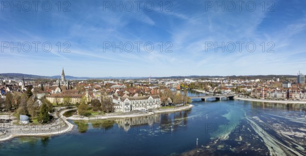 Aerial view, panorama of Lake Constance with the Seerhein, also Rhine funnel and the old town of Constance with the city garden, park on the lakeshore, promenade, on the right the Steigenberger Inselhotel, former Dominican monastery, next to it the old Rhine bridge, where the Rhine officially begins at kilometre zero, on the horizon the Constance Minster, district of Constance, Baden-Württemberg, Germany