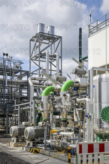 Oberhausen, North Rhine-Westphalia, Germany, Green hydrogen at Air Liquide, hydrogen production at the OQ Chemicals chemical park. TRAILBLAZER, a 20 MW electrolyser for the production of green, climate-neutral hydrogen