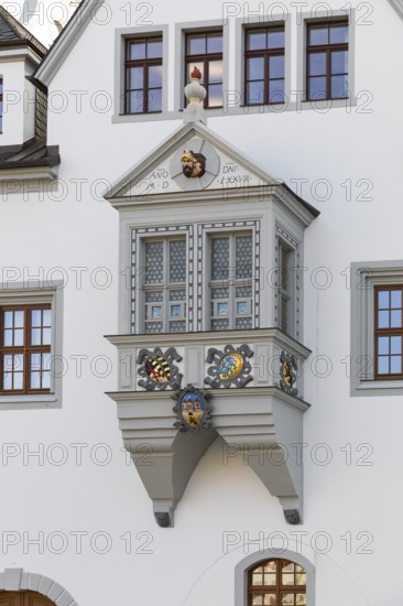 Renaissance oriel at the town hall with gaff head of Kunz von Kaufungen, Freiberg, Saxony, Germany