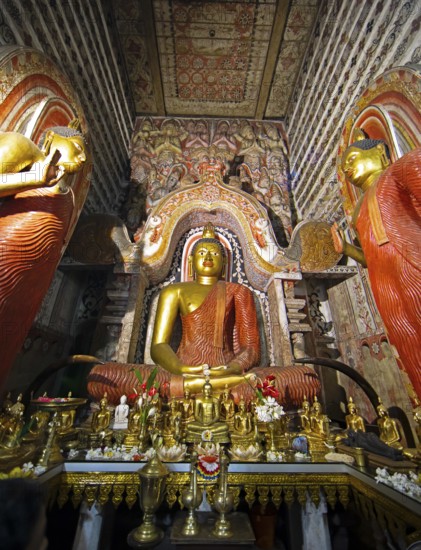 Buddha statues in the Sri Lankathilaka, Buddhist temple, Udunuwara, Kandy, Central Province, Sri Lanka