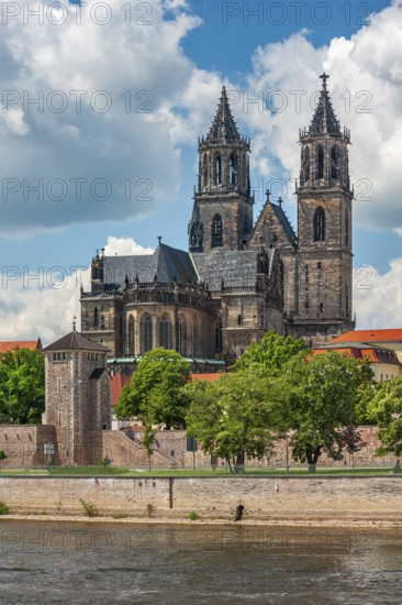 The Gothic Magdeburg Cathedral on the River Elbe, Magdeburg, Saxony-Anhalt, Germany