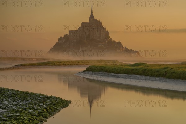 France, Normandy, Le Mont-Saint-Michel at sunrise, Normandy, France