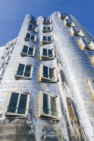 Building, Frank O. Gehry, Media Harbour, Harbour, Düsseldorf, North Rhine-Westphalia, Germany