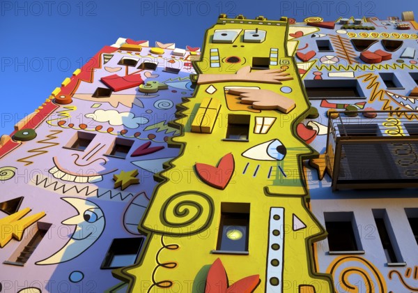 Happy Rizzi House, designed by the artist James Rizzi in pop art paintings, detail of the façade, Braunschweig, Lower Saxony, Germany