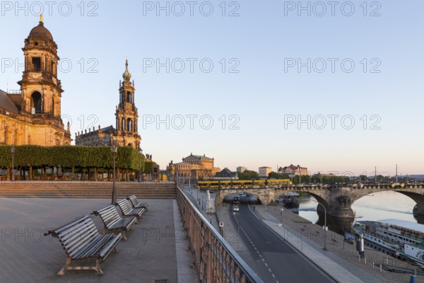 Brühl's Terrace, Ständehaus, Hofkirche, Semperoper, Terrassenufer, Augustusbrücke and Elbe in the morning, Dresden, Saxony, Germany